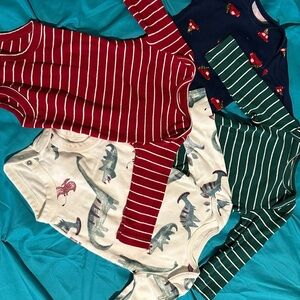 Carter's Baby Onesies (lot of 6)